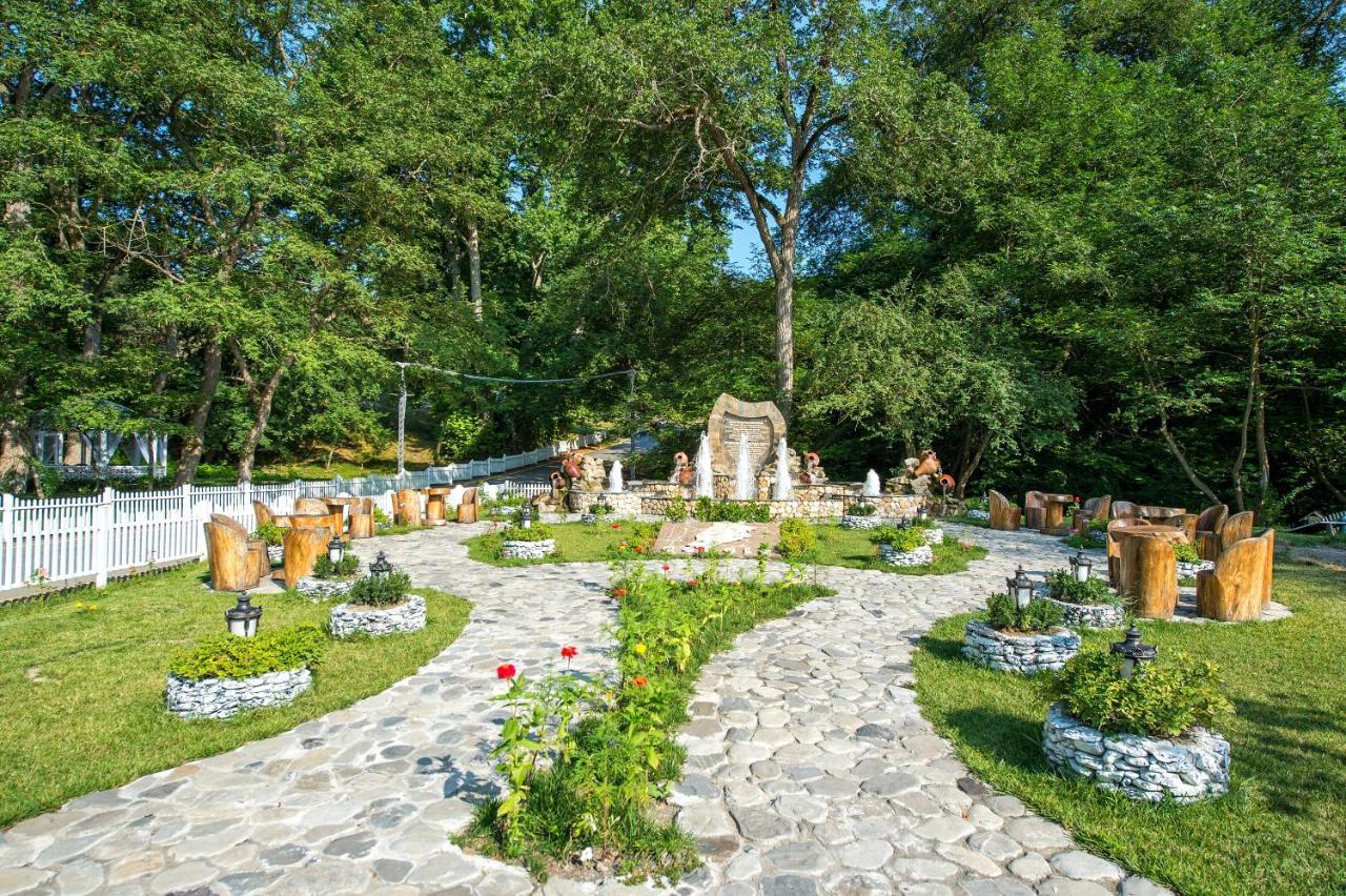 Chukhur Gabala Museum Hotel Eksteriør bilde